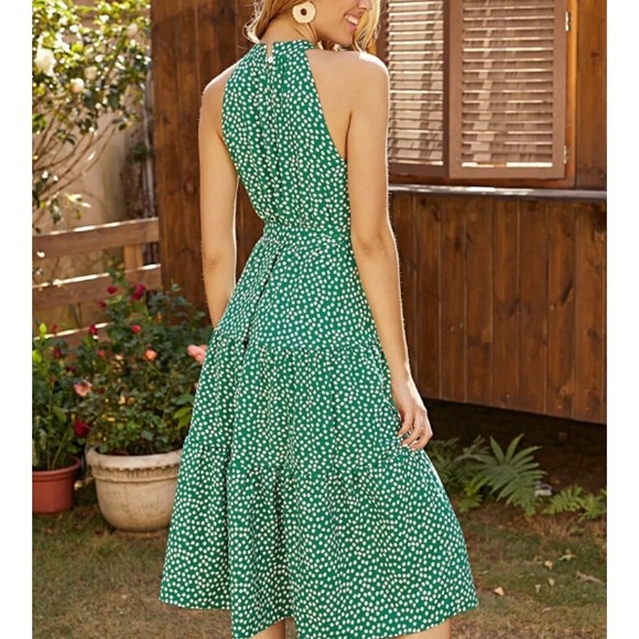 Green dot belted midi dress - Picture 2 of 5